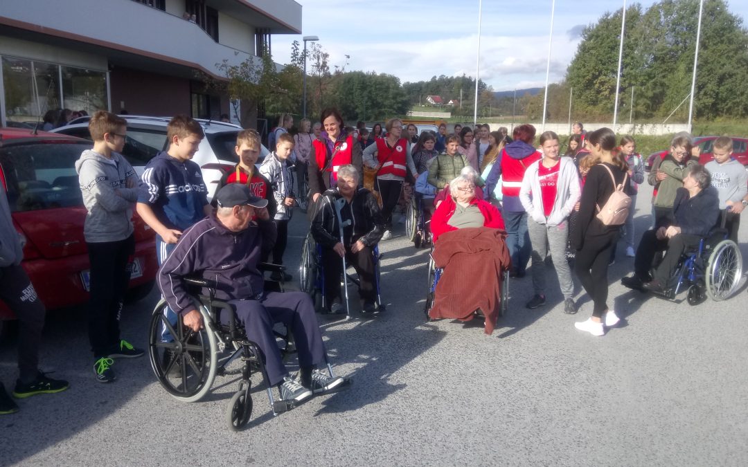 Medgeneracijsko druženje v mesecu oktobru
