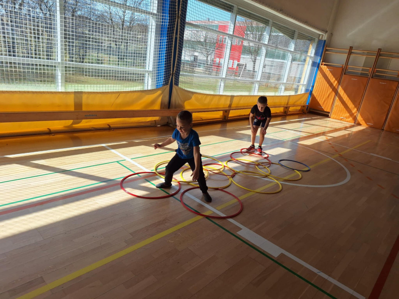 druzenje-z-otroki-iz-vrtca_sport-3
